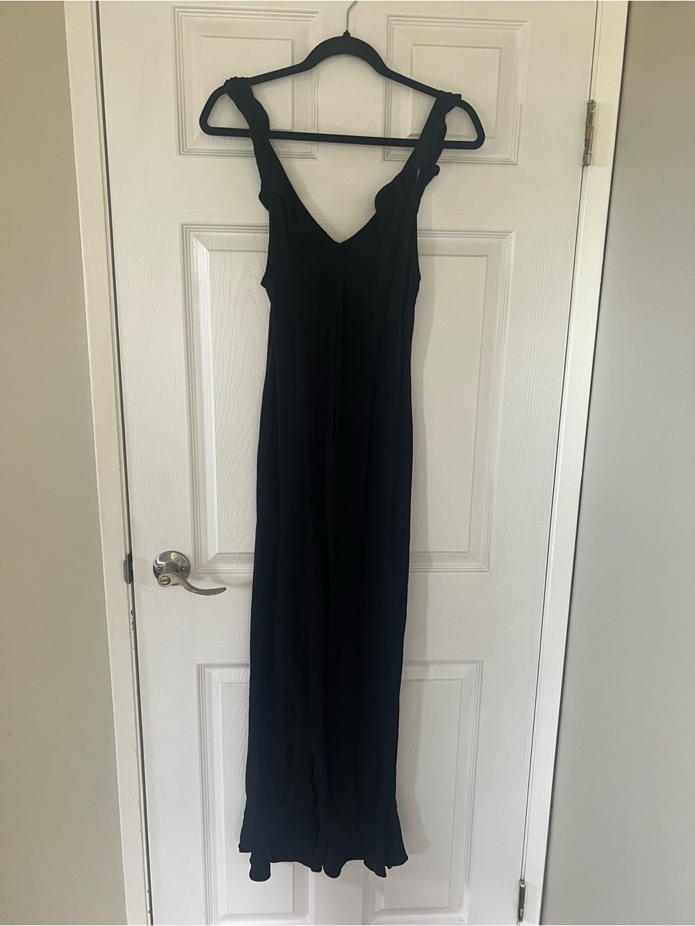 Wildred Black Ruffled Maxi Dress